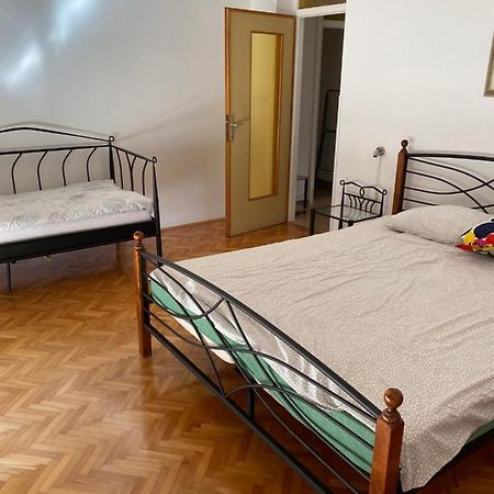Apartments Gigi Опатія Екстер'єр фото